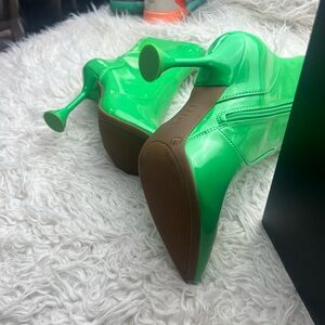 Green Women's Shoes